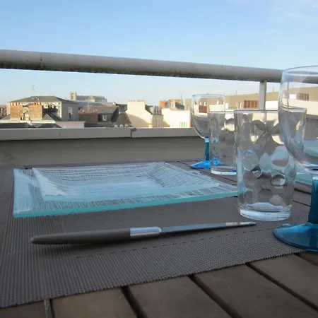 Le Petit Nantais Apartment *